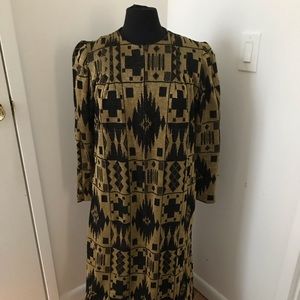 Vintage floor-length knit kaftan